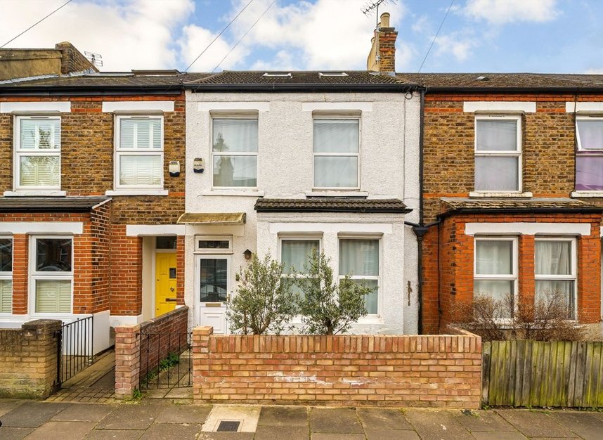 Properties for sale in Framfield Road - W7 1NJ view1