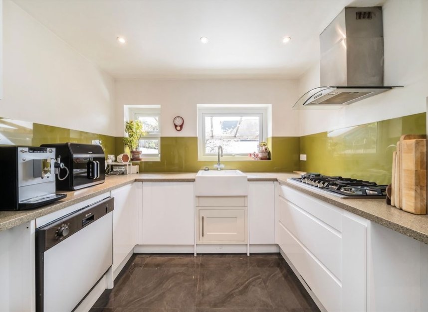 Properties for sale in Framfield Road - W7 1NJ view3
