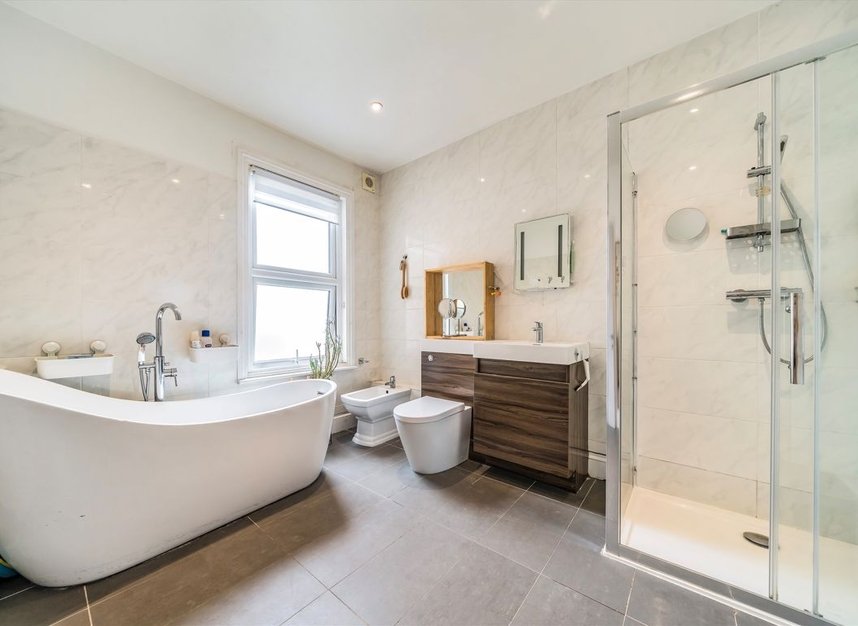 Properties for sale in Framfield Road - W7 1NJ view5