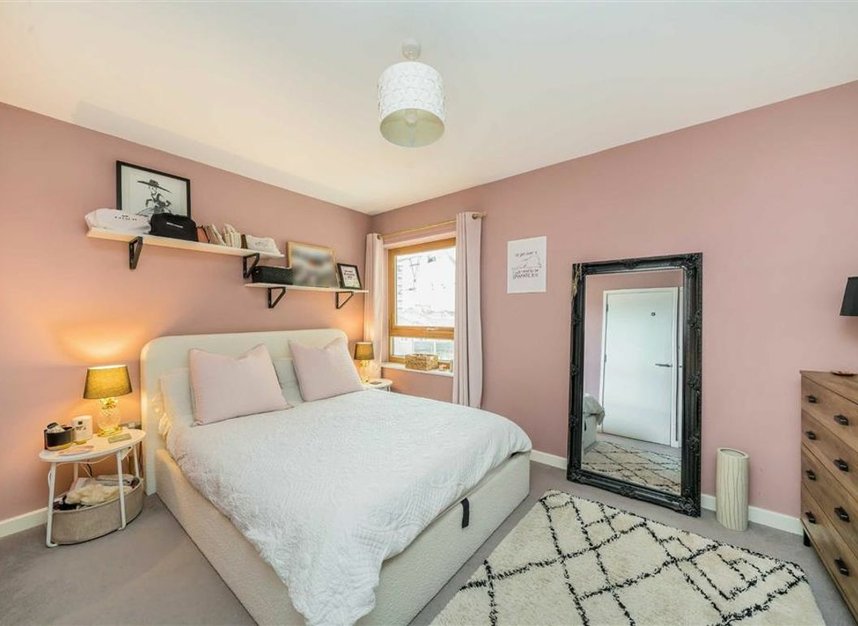 Properties sold in Frank Whipple Place - E14 7LQ view4