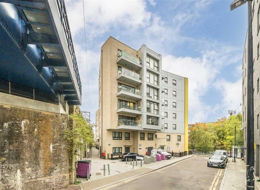 Properties sold in Frank Whipple Place - E14 7LQ view6