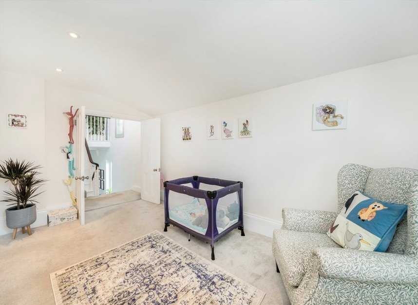 Properties sold in Freegrove Road - N7 9RG view15