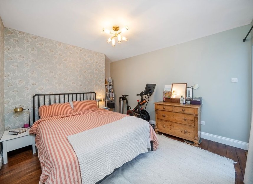 Properties for sale in Freegrove Road - N7 9JN view4