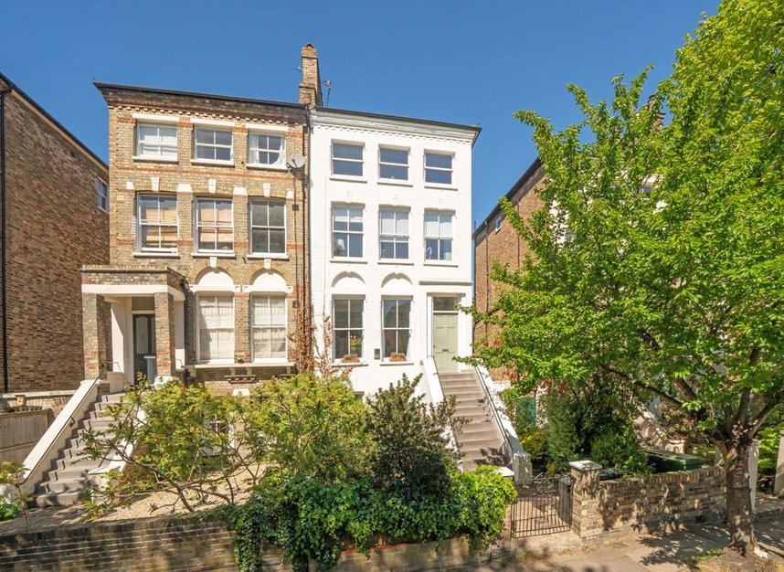 Properties for sale in Freegrove Road - N7 9JN view1