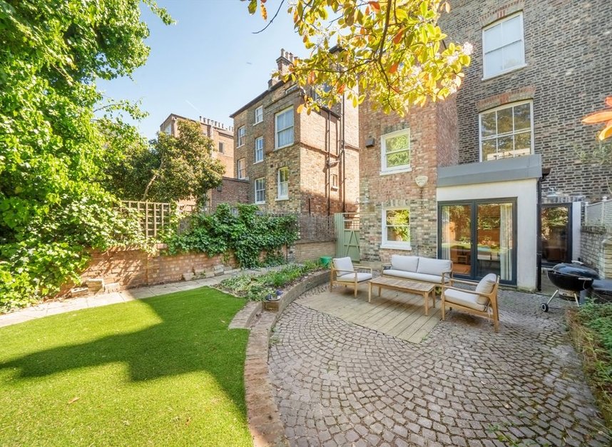 Properties for sale in Freegrove Road - N7 9JN view5