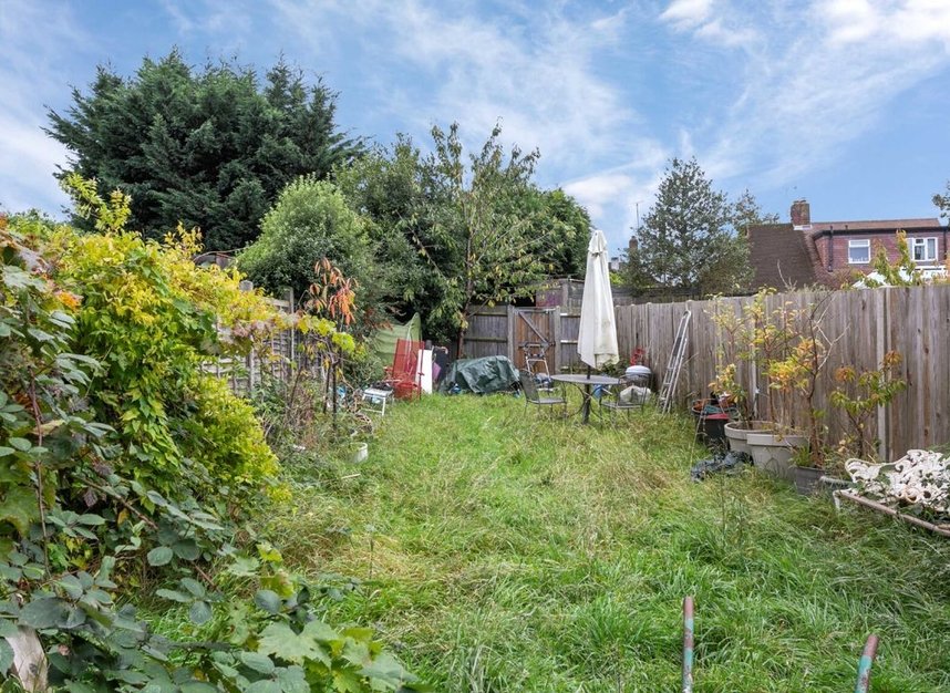 House terraced for sale in Fulwell Park Avenue, Twickenham, TW2 (Ref