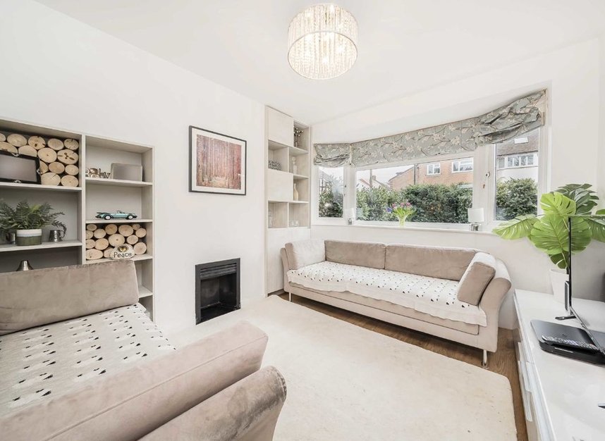 House terraced for sale in Fulwell Park Avenue, Twickenham, TW2 (Ref
