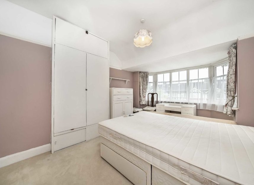 House semidetached for sale in Fulwell Park Avenue, Twickenham, TW2