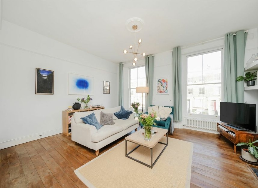 Properties sold in Gaisford Street - NW5 2EG view7