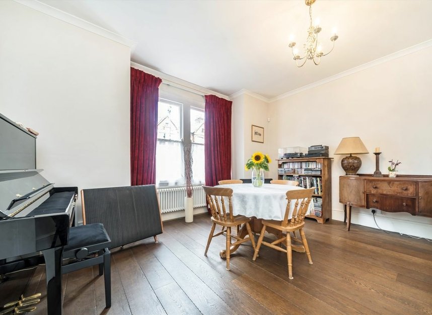 Properties for sale in Garthorne Road - SE23 1EP view5