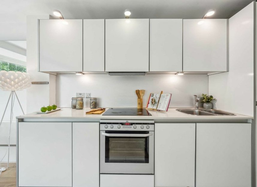 Properties for sale in George Beard Road - SE8 3AH view3