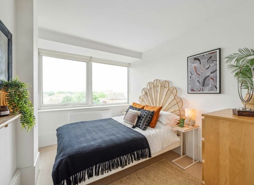 Properties for sale in George Beard Road - SE8 3AH view5