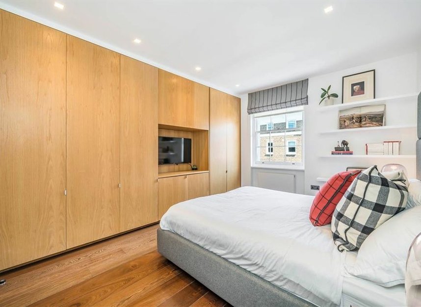 Properties for sale in George Street - W1U 7DP view6