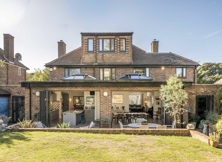 Properties for sale in Gibsons Hill - SW16 3ES view9