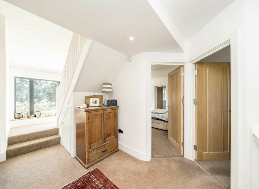 Properties for sale in Gibsons Hill - SW16 3ES view17