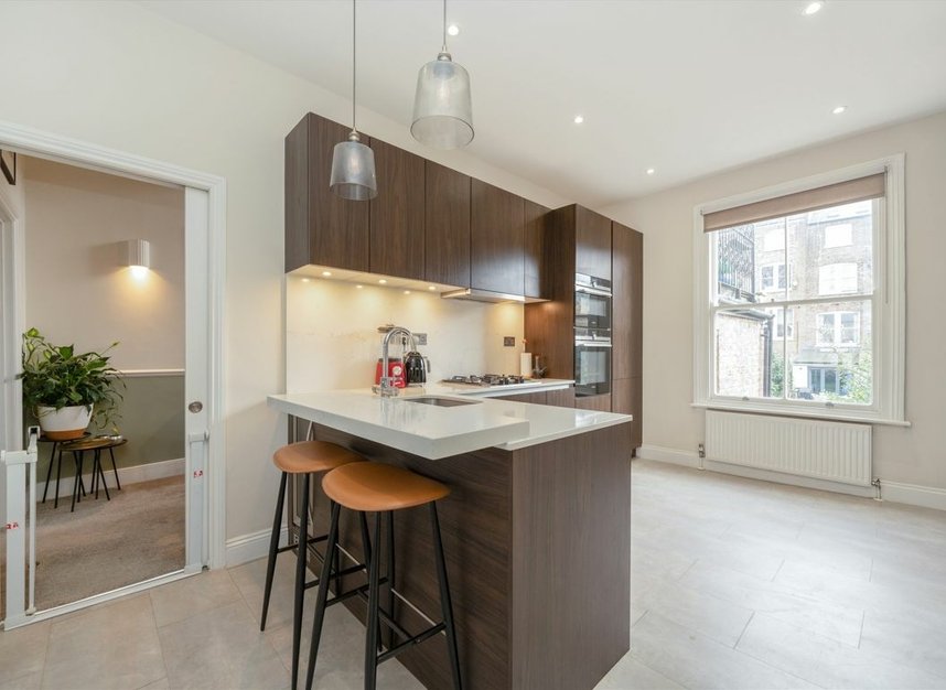 Properties sold in Gladys Road - NW6 2PX view3
