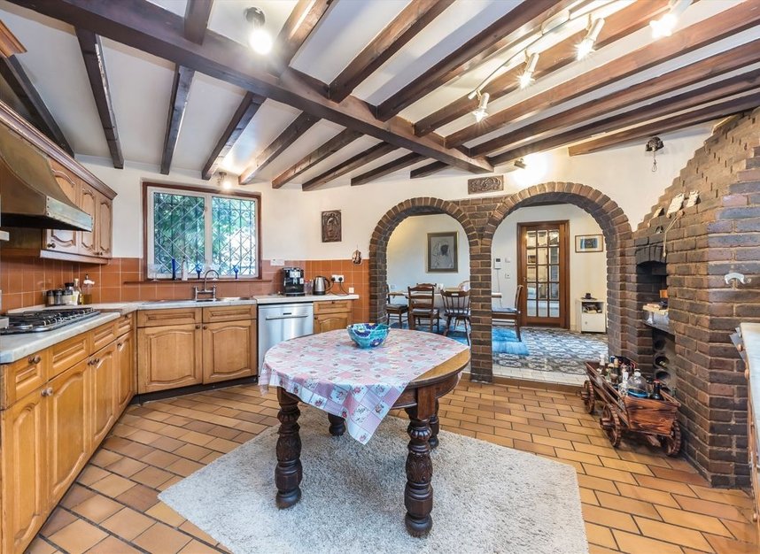 Properties for sale in Glenburnie Road - SW17 7NG view4