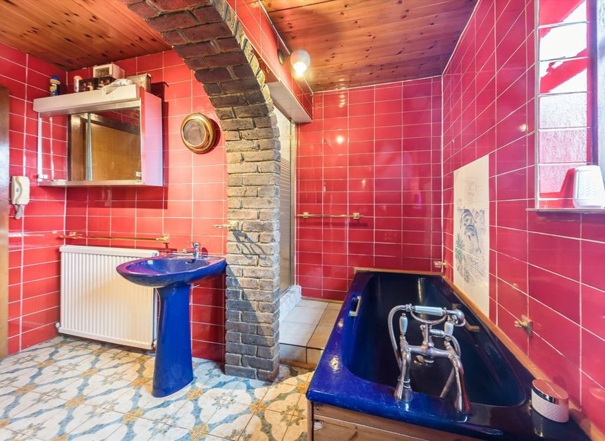 Properties for sale in Glenburnie Road - SW17 7NG view9