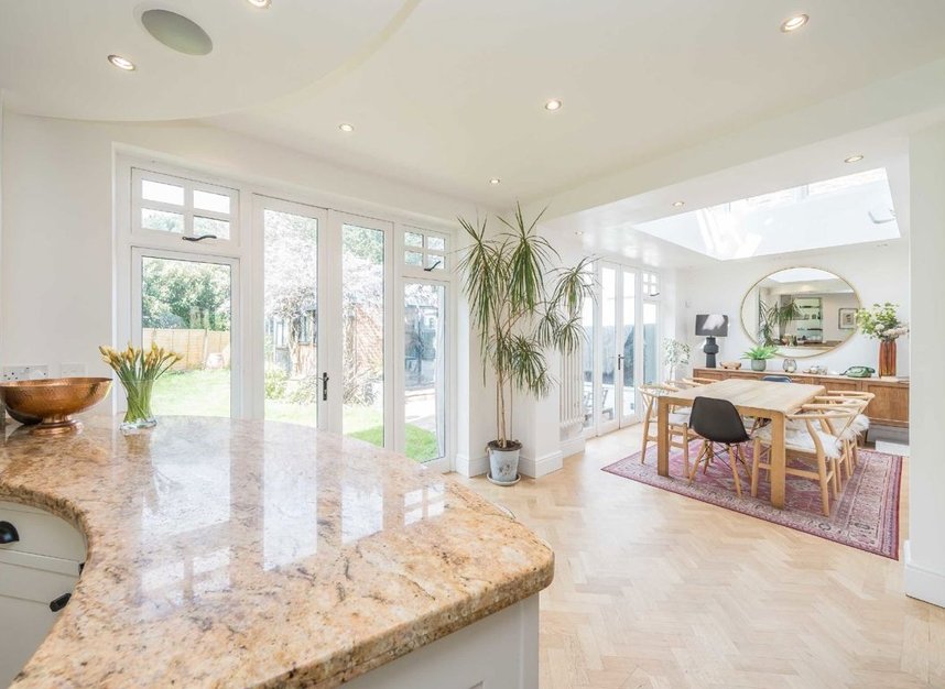 Properties for sale in Gloucester Road - TW12 2UQ view4