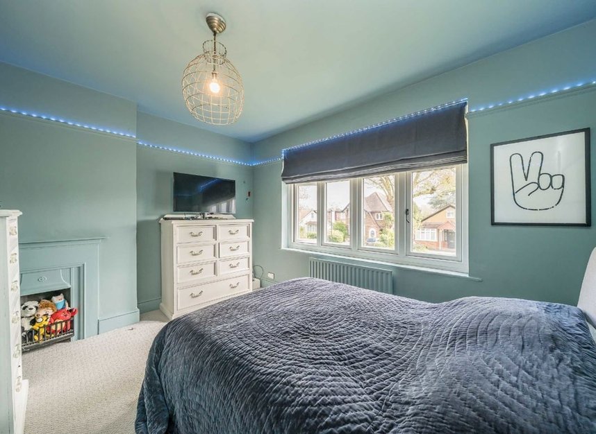 Properties for sale in Gloucester Road - TW12 2UQ view10