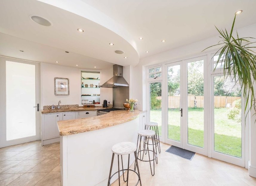 Properties for sale in Gloucester Road - TW12 2UQ view3