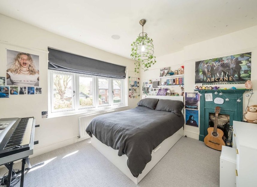 Properties for sale in Gloucester Road - TW12 2UQ view7