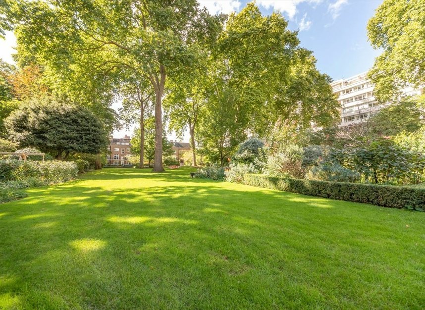 Properties for sale in Gloucester Square - W2 2TJ view18