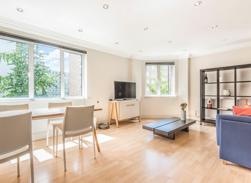 Properties for sale in Gloucester Terrace - W2 3DJ view3