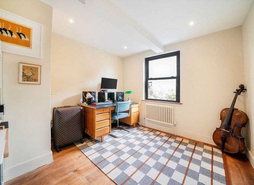 Properties for sale in Glyn Road - E5 0JE view18