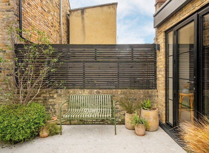 Properties for sale in Glyn Road - E5 0JE view17
