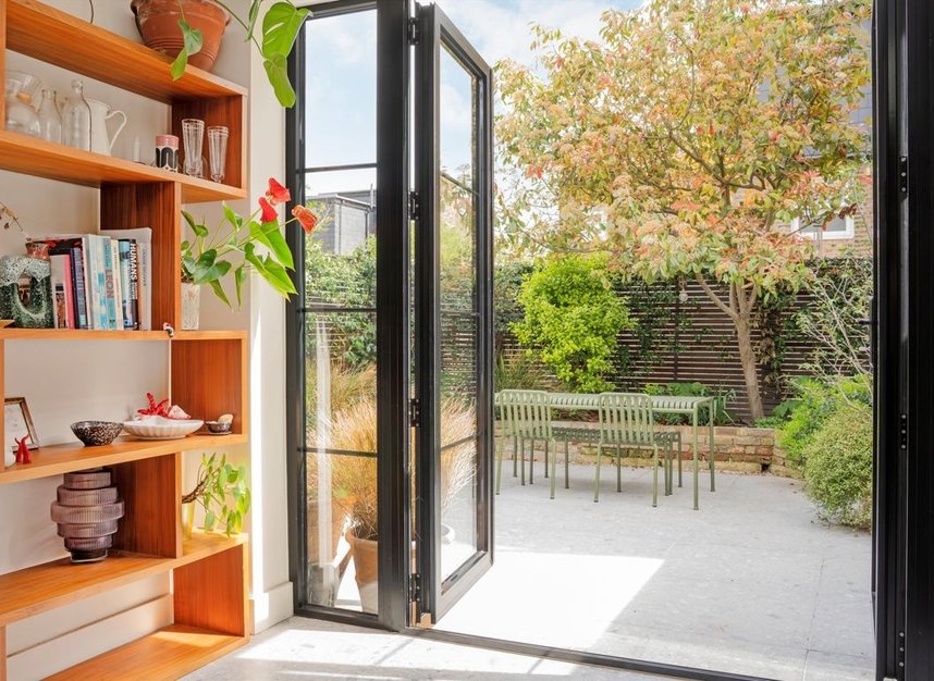 Properties for sale in Glyn Road - E5 0JE view15