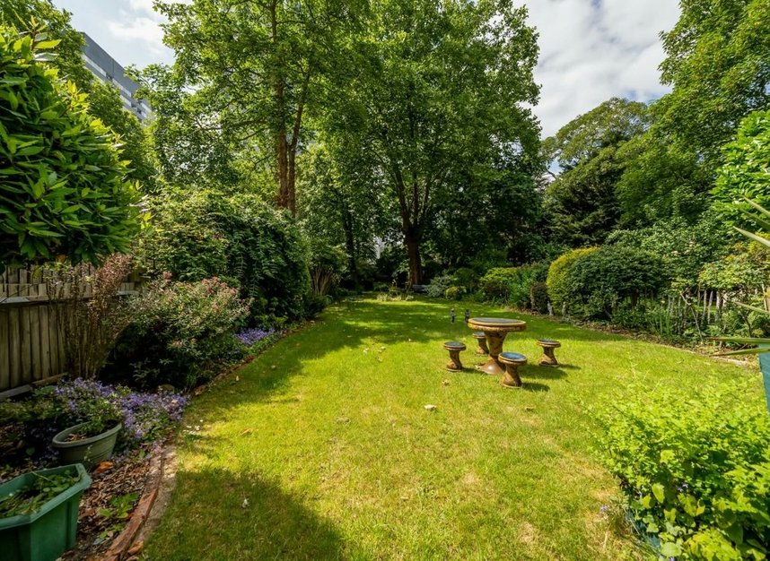 Properties for sale in Goldhurst Terrace - NW6 3EP view2
