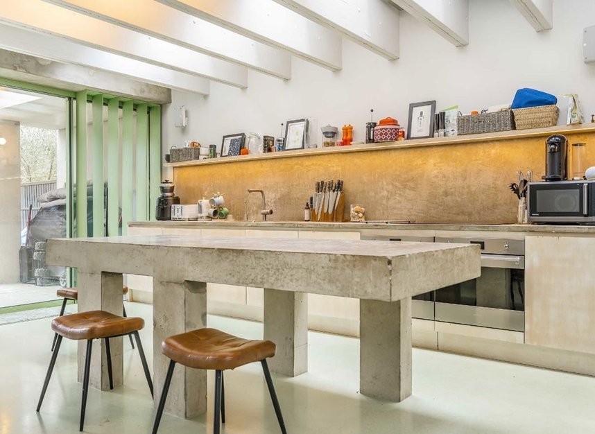Properties for sale in Goldsmith Avenue - W3 6HW view2