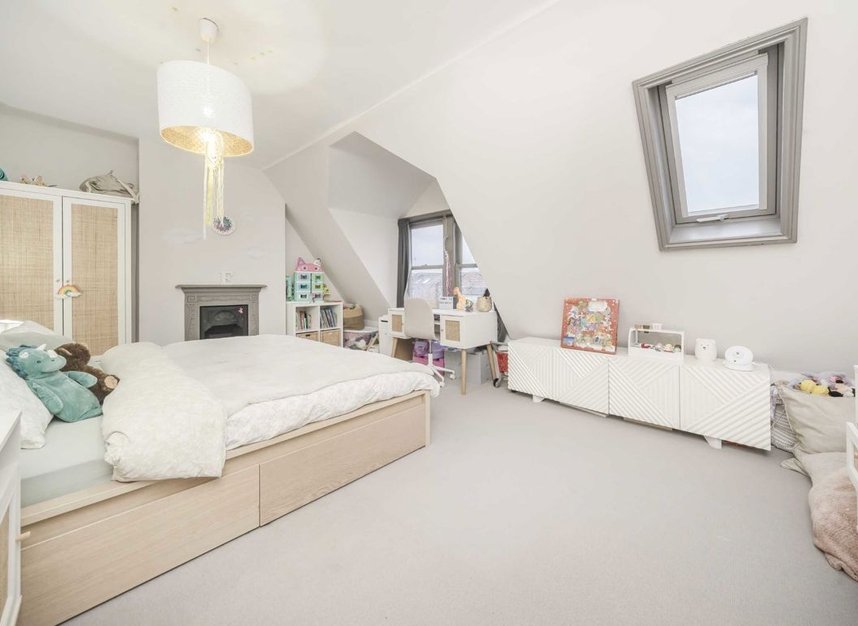 Properties for sale in Goldsmith Avenue - W3 6HW view3