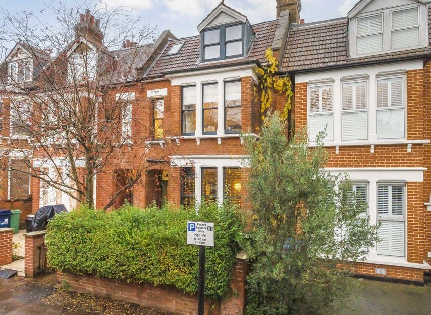 Goldsmith Avenue, London, W3