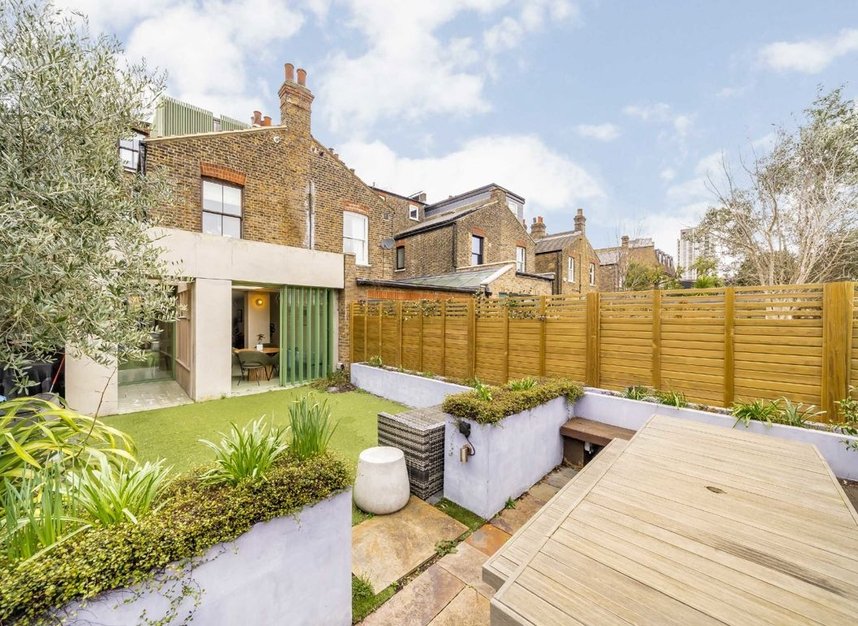 Properties for sale in Goldsmith Avenue - W3 6HW view7