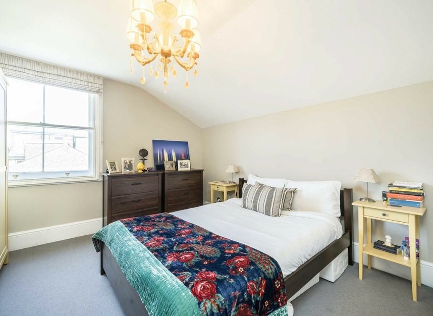 Properties for sale in Gordon Road - W13 8PJ view9