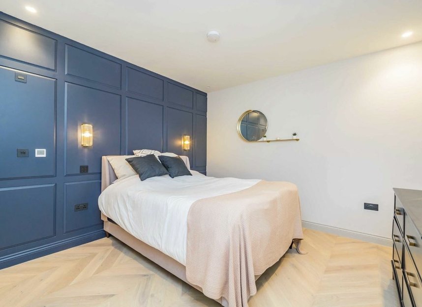 Properties for sale in Gordon Road - W5 2AL view6