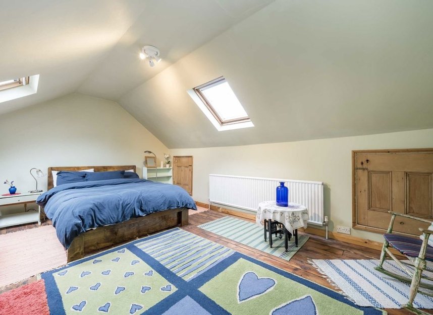 Properties for sale in Grafton Road - W3 6PB view6