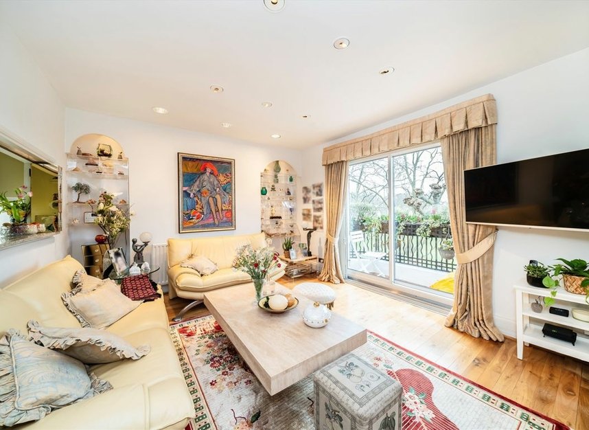 Properties for sale in Grantully Road - W9 1LQ view2