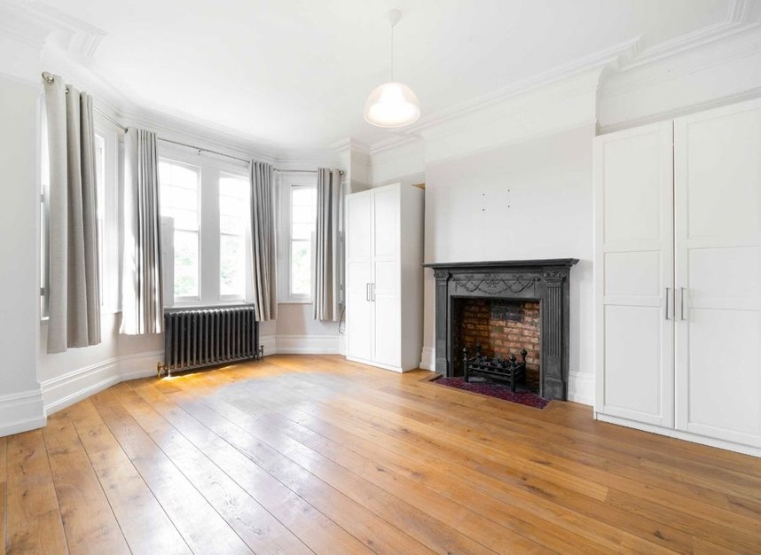 Properties for sale in Granville Gardens - W5 3PA view6