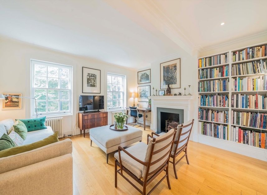 Properties for sale in Gray's Inn Road - WC1X 8EB view3