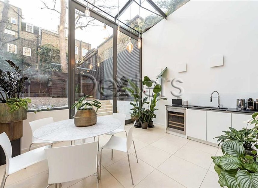 Properties for sale in Great College Street - SW1P 3RX view4
