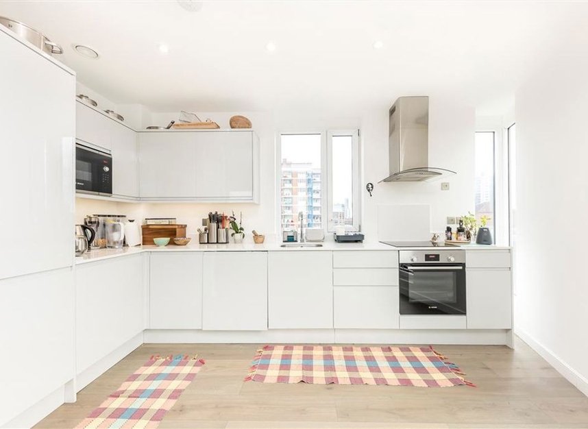 Properties for sale in Great Suffolk Street - SE1 1AU view3