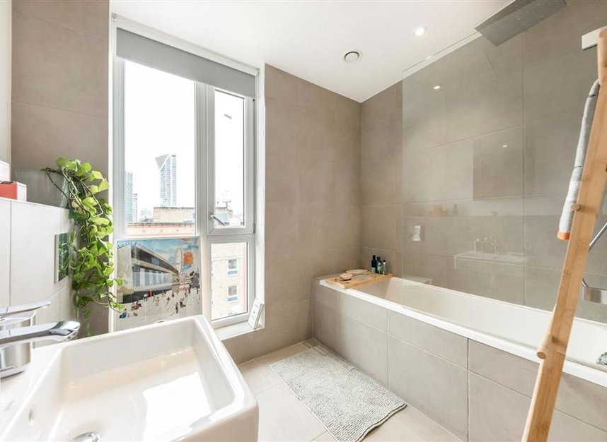 Properties for sale in Great Suffolk Street - SE1 1AU view8
