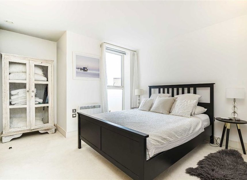 Properties for sale in Great Suffolk Street - SE1 0UG view5