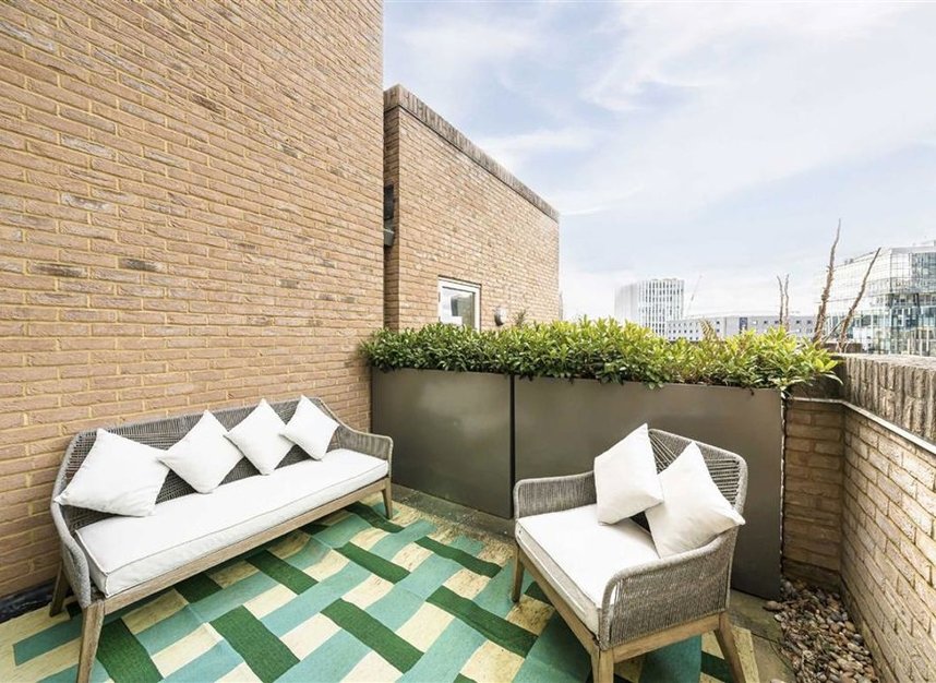 Properties for sale in Great Suffolk Street - SE1 0UG view2