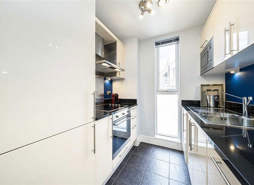 Properties for sale in Great Suffolk Street - SE1 0UG view4