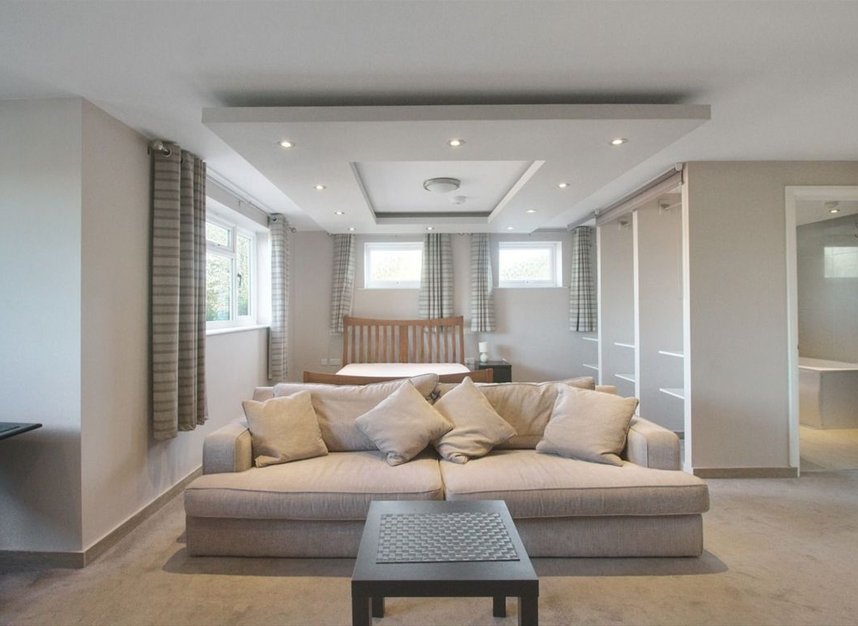 Properties for sale in Great West Road - TW7 4PU view12