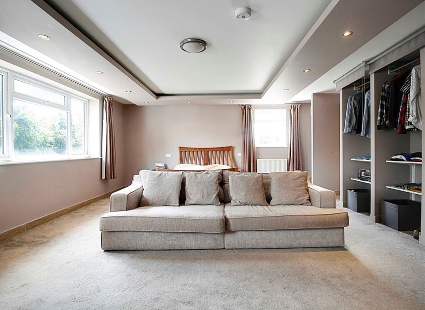 Properties for sale in Great West Road - TW7 4PU view14